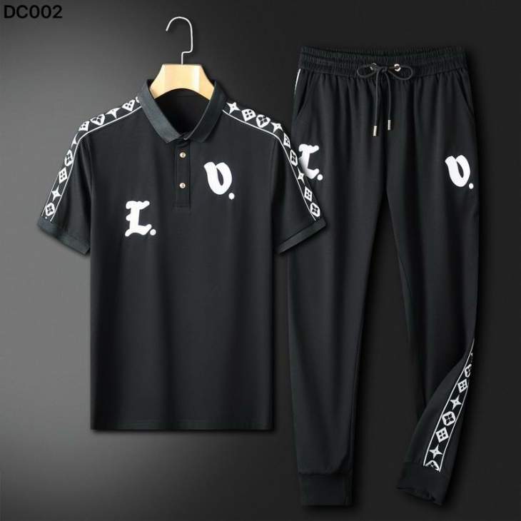 Picture of LV Shirt Pant Suits _SKULVM-3XL25mr1623142